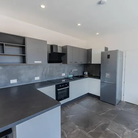 Gozo Penthouse 3bdr Apartament